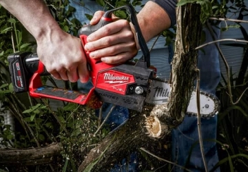 OUTDOOR POWER EQUIPMENT